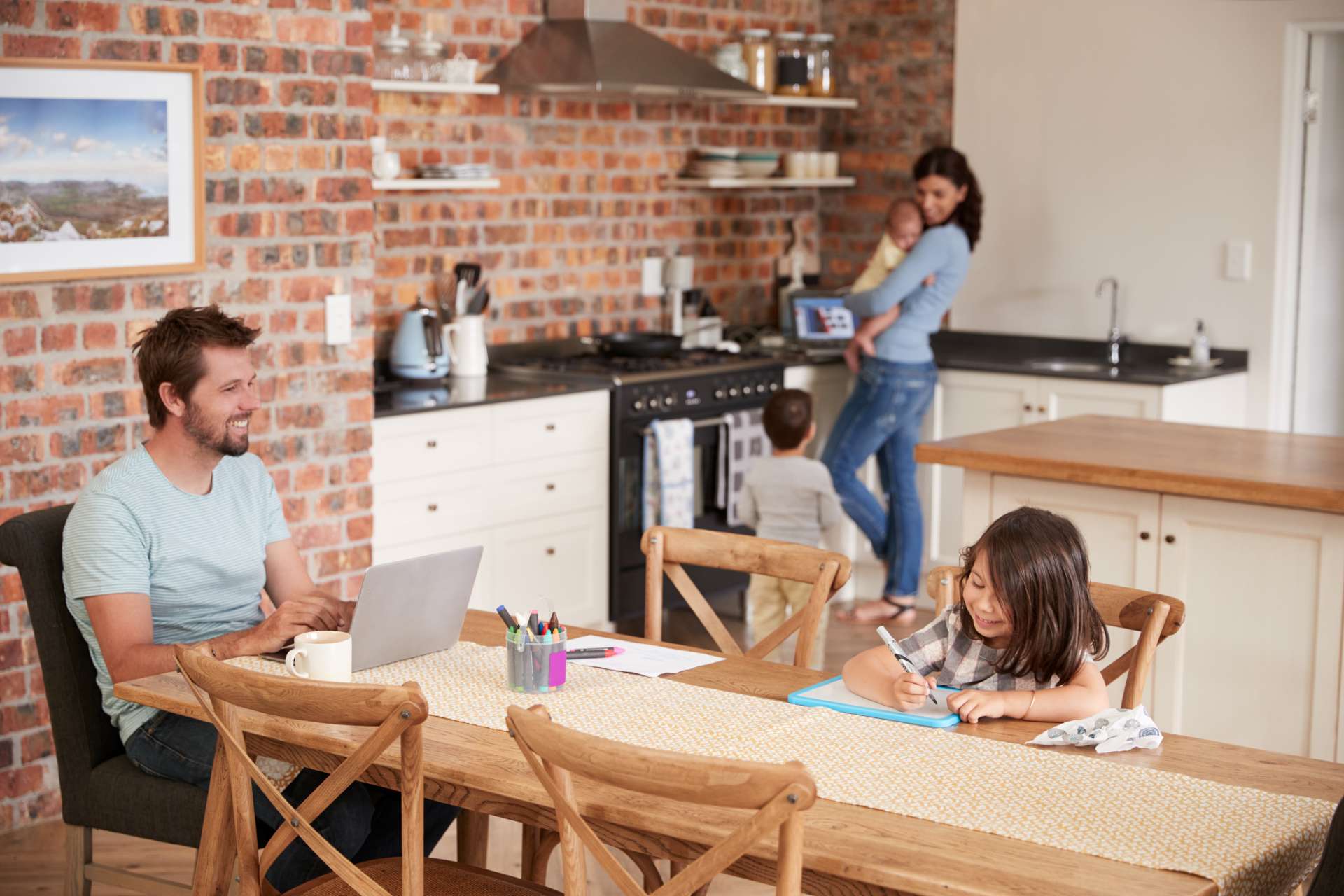 Cómo vivir (y no solo sobrevivir) en familia