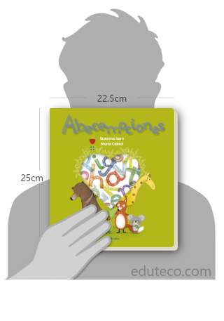 Comparación del tamaño de el libro Abecemocione respecto a una persona. Este mide 22.5 centímetros de ancho por 25 centímetros de alto