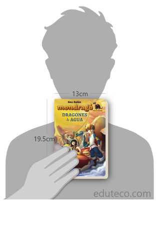 Comparación del tamaño de el libro Mondragó : Dragones de agua respecto a una persona. Este mide 13 centímetros de ancho por 19.5 centímetros de alto