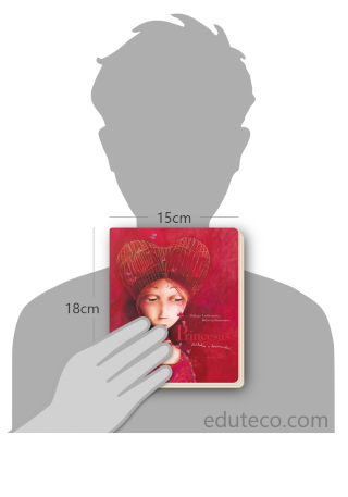 Comparación del tamaño de el libro Princesas olvidadas o desconocidas respecto a una persona. Este mide 15 centímetros de ancho por 18 centímetros de alto